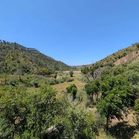 Апартаменты Vale Dos Sentidos