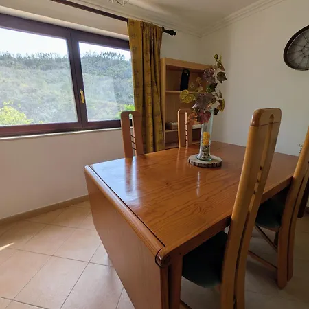 Vale Dos Sentidos Apartment