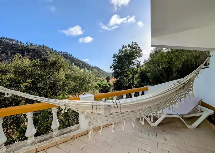 Apartment Vale Dos Sentidos