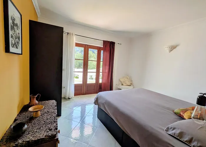 Vale Dos Sentidos Apartment